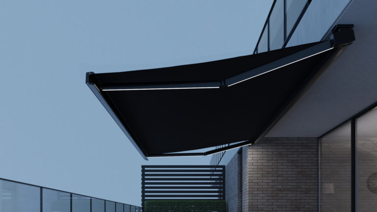 Tucan_open_appartment_awning_open